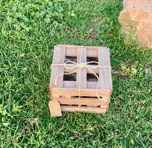 Macetias antiguas de barro hechas a mano